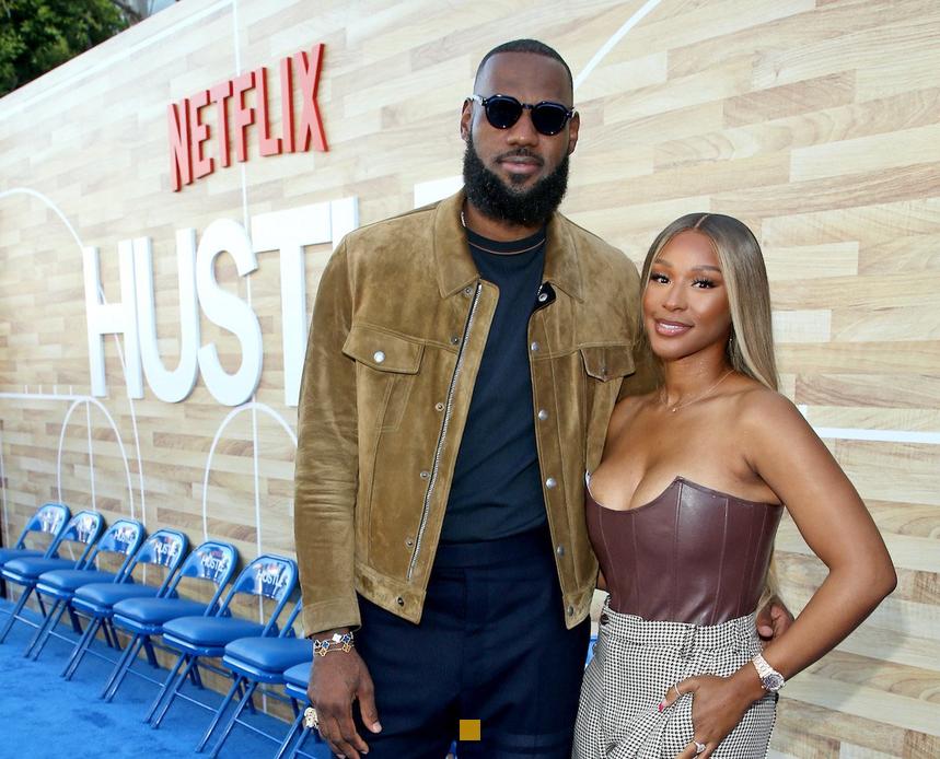 Découvrez la Taille de Savannah James, Épouse de LeBron James: Silhouette, Style et Plus Encore!