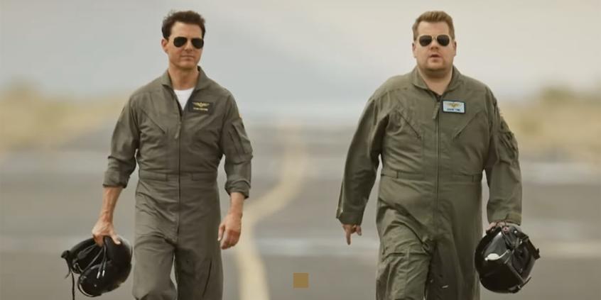 Did cruise fly in top gun 2