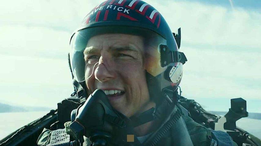 Did tom cruise fly the f18 in top gun 2