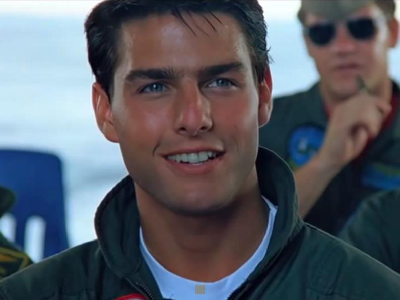 Did tom cruise produce top gun 2