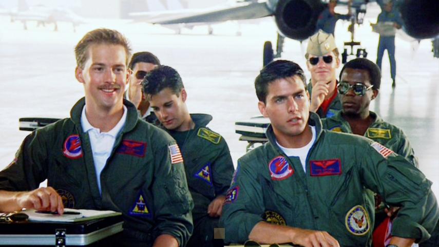 How much did top gun 2 make