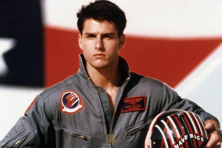 How old is tom cruise in top gun