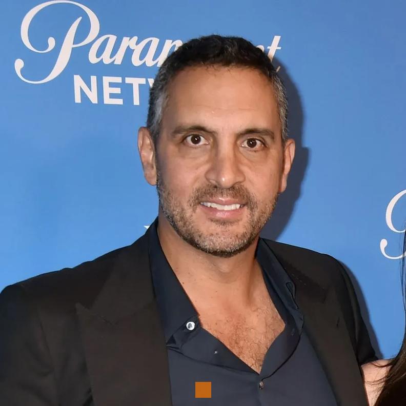 mauricio umansky fortune