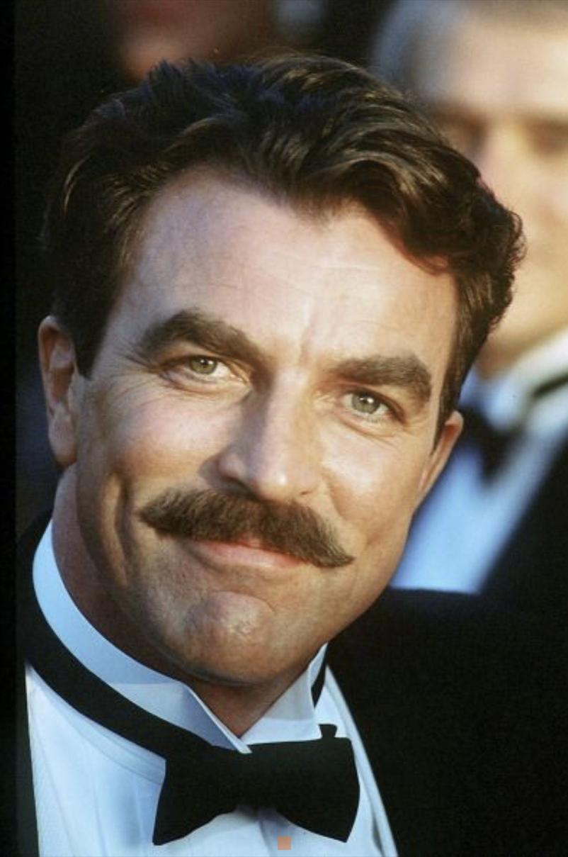 Tom Selleck moustache emblématique